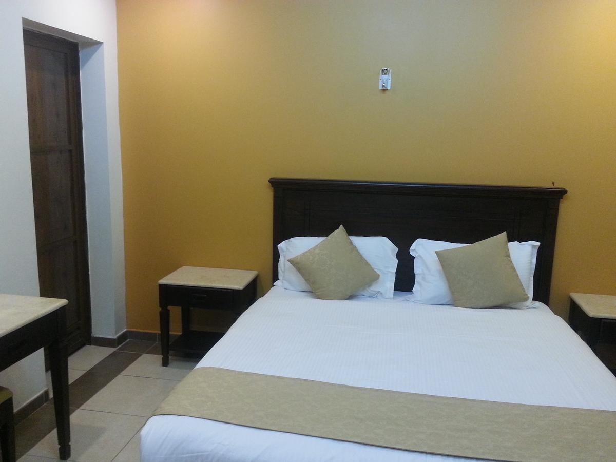 Mazaya Furnished Units- Olaya 2 Aparthotel อัลโคห์บาร์ ภายนอก รูปภาพ
