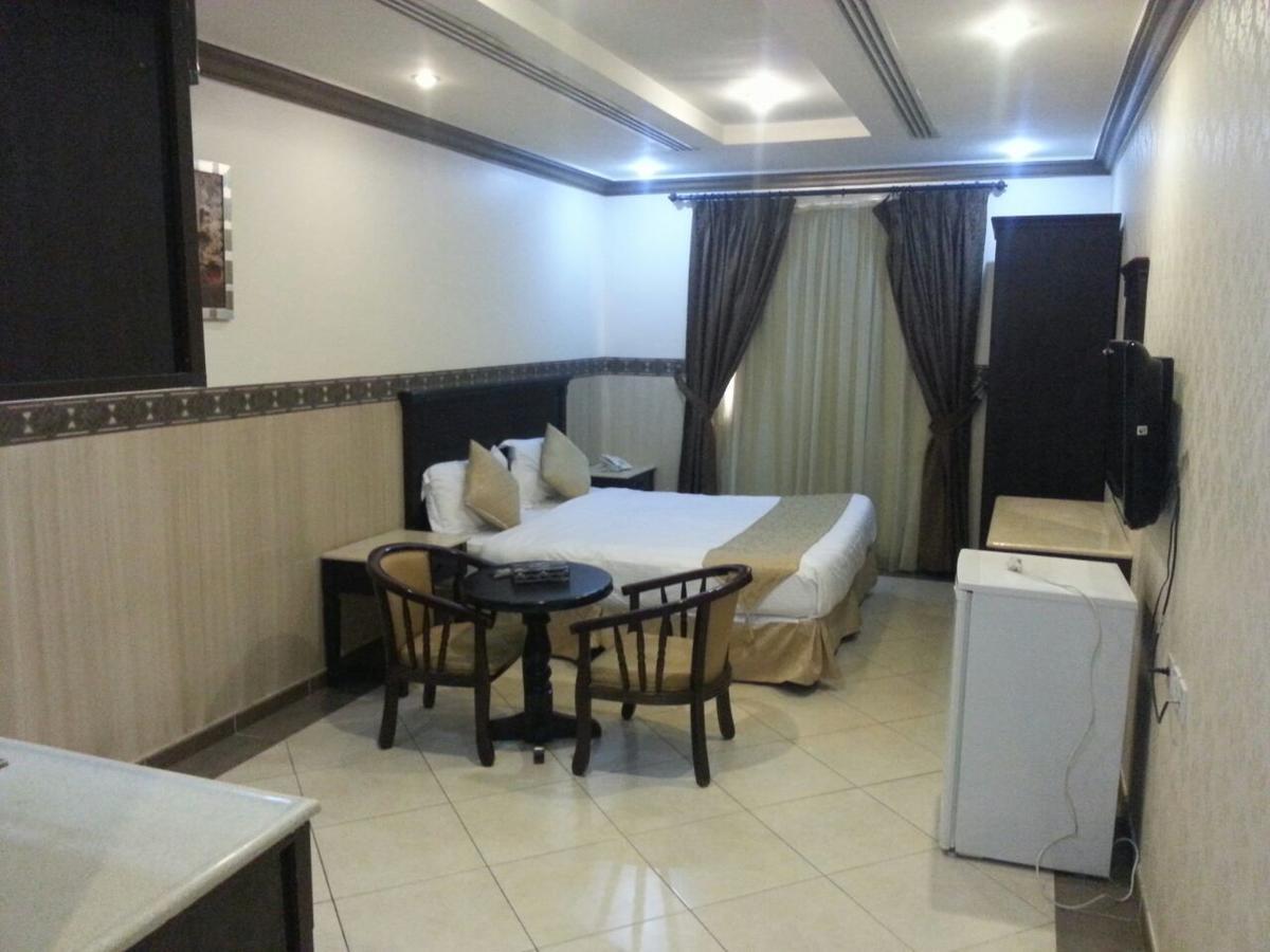 Mazaya Furnished Units- Olaya 2 Aparthotel อัลโคห์บาร์ ภายนอก รูปภาพ